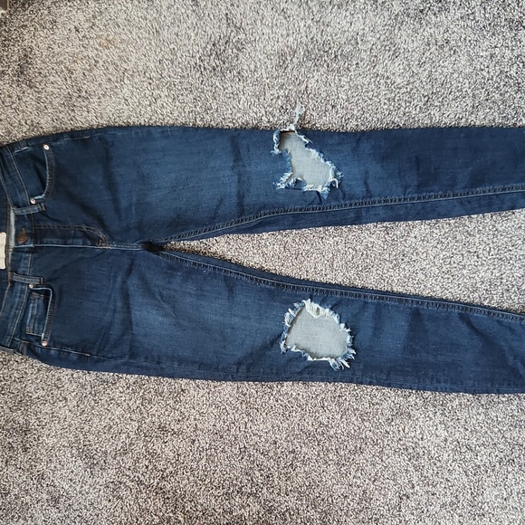 Free People Distressed Busted Knee Super Stretchy Skinny Jeans - Picture 6 of 6